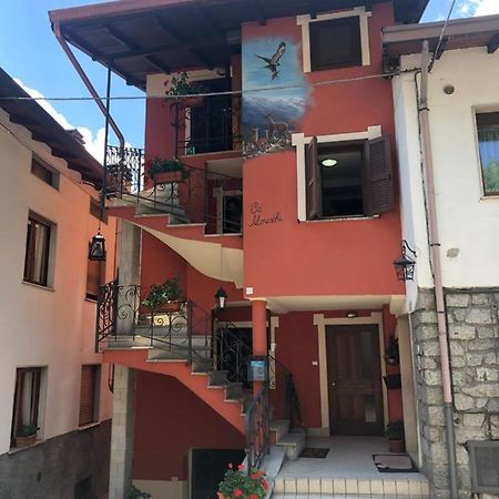 Casa Vacanze Ca' Moreschi Berzo Buitenkant foto